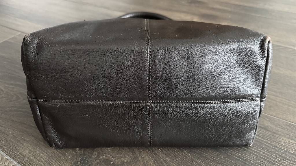 Maddison Borse da donna: maddison Tasche  braun  praktisch – Usato da Aeugst am Albis venduto da sharnischberg 2