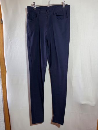 Schwarze Hose von Chicoree Gr. M