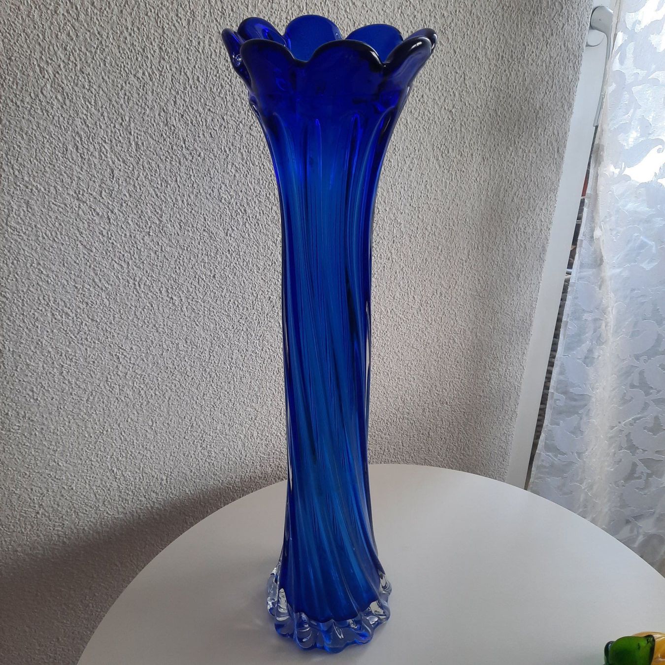 Murano Vasen & Gefässe: Murano Vase mit zwei Tulpen – Gebraucht aus Wetzikon von Perle025