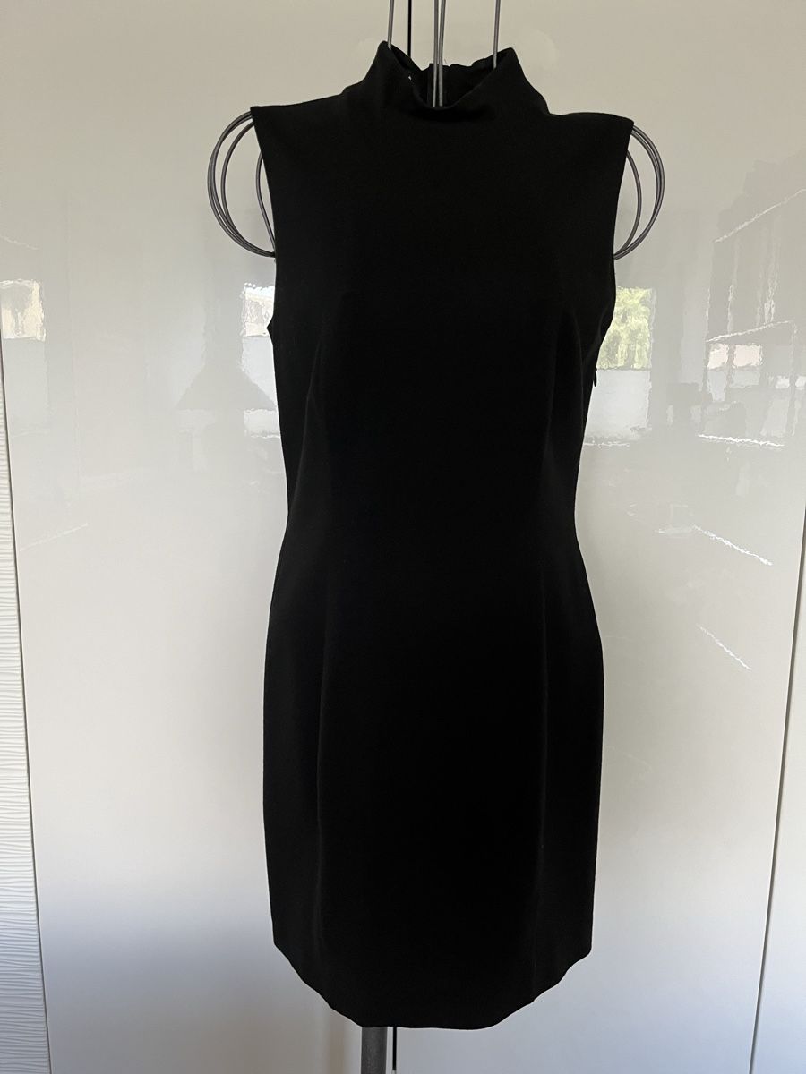 Vestiti: Robe noire Caractère – Nuovo (secondo la descrizione) da St. Prex venduto da Nikolletta