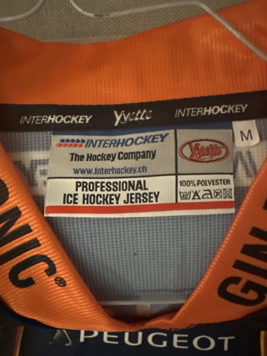 Leibchen & Hosen: Sc Bern 2010/2011 – Gebraucht aus Morbio Inferiore von Ecod 3