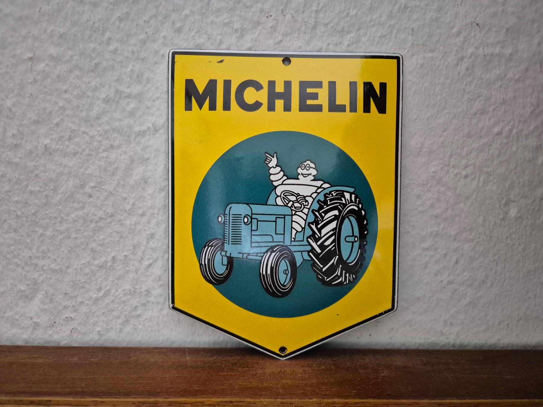 Michelin Ecriteaux: Emailschild Michelin Bibendum Traktor Logo Emaille Schild – Neuf (Voir description) à Schaffhausen par pfanis09