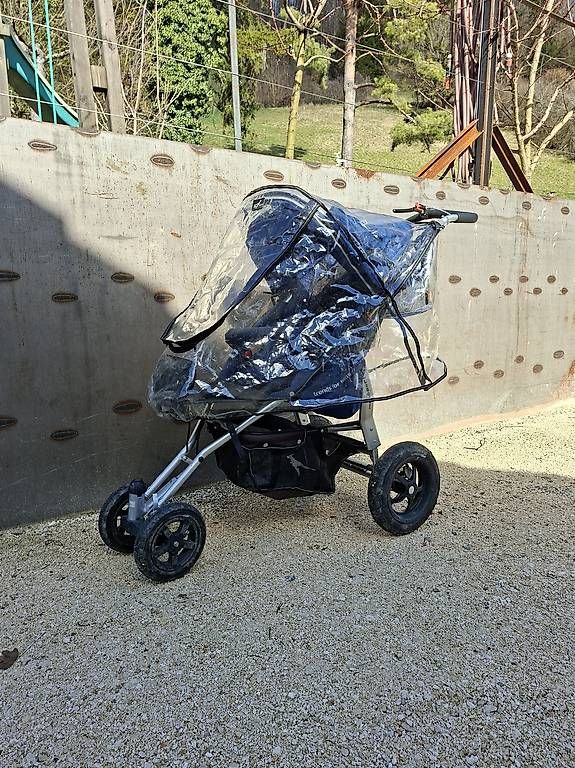 TFK Carrozzine: TFK Joggster III – Usato da Büren SO venduto da anwa8 3