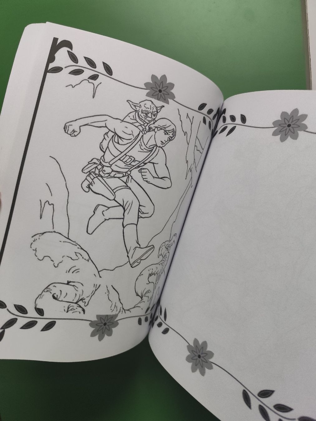 Libri: Star Wars Colouring Book – Usato da Mägenwil venduto da VintageGirly 9