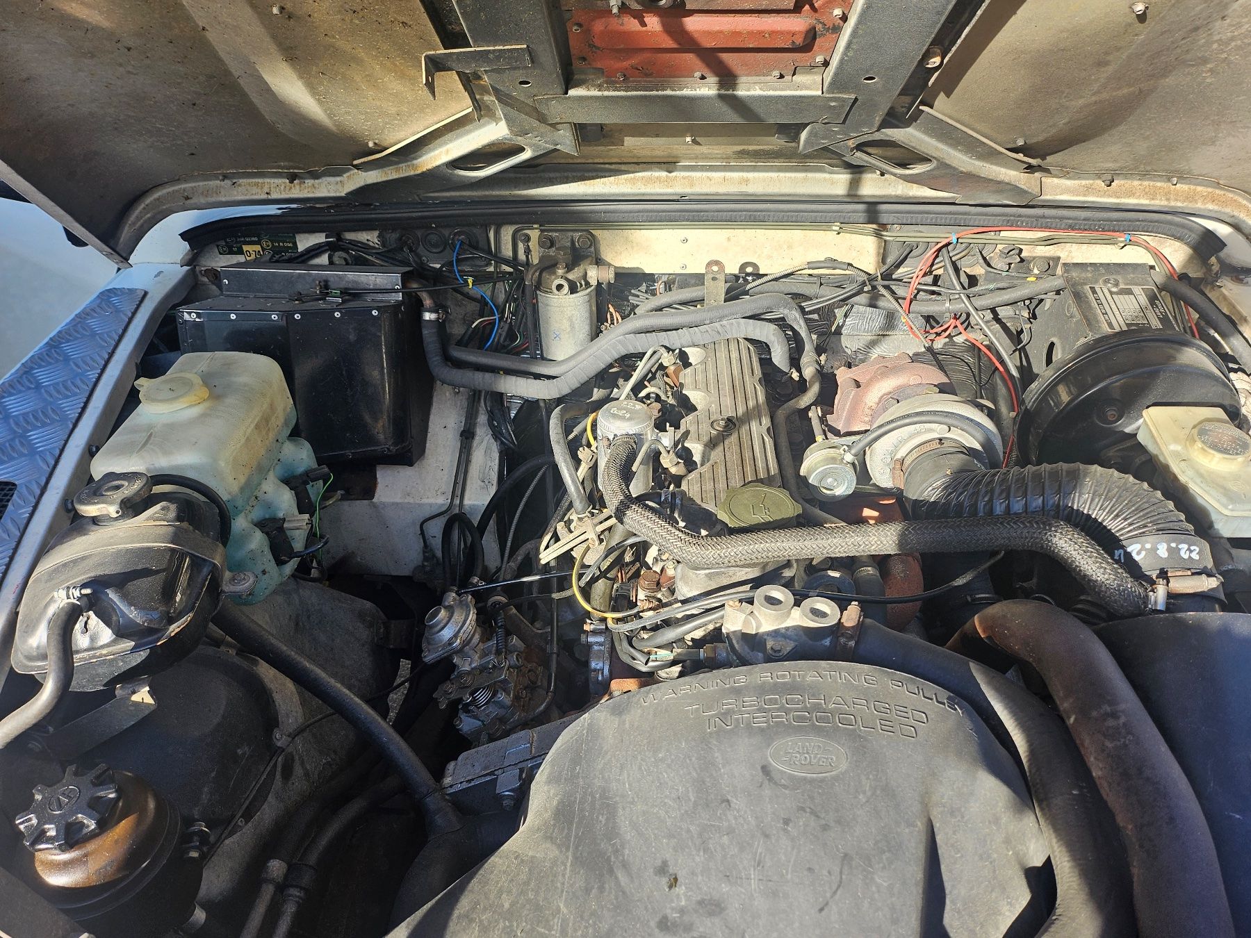 Land Rover Automobili: Land Rover 110 Td 2.5 – Usato da St-Brais venduto da Prunel72 7