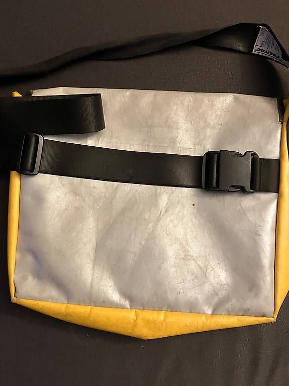 Borse: Freitag Tasche F13 TOP CAT – Usato da Wilen b. Wollerau venduto da romanwaser 2