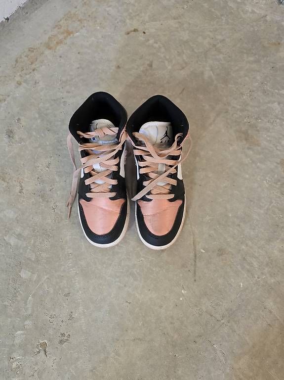 Scarpe da uomo: Nike Air Jordan Rose – Usato da Herisau venduto da and_zky9 1