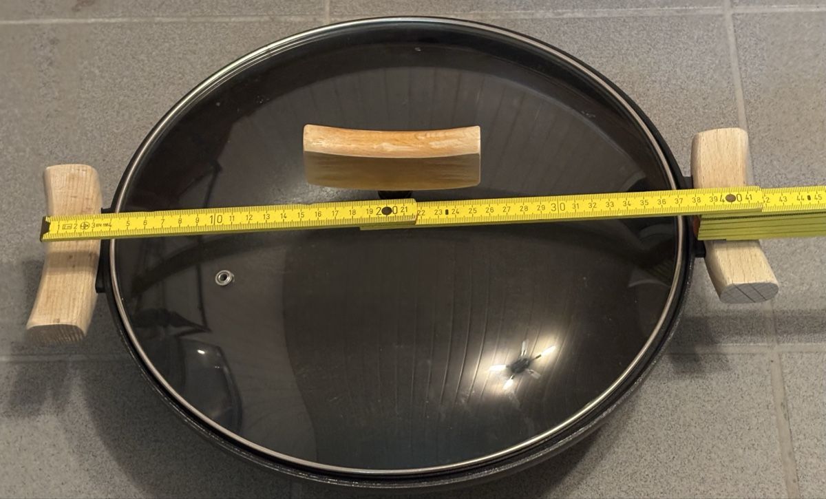 Padelle: Wokpfanne Glasdeckel mit Holzgriffen  – Usato da Jegenstorf venduto da Annina0506