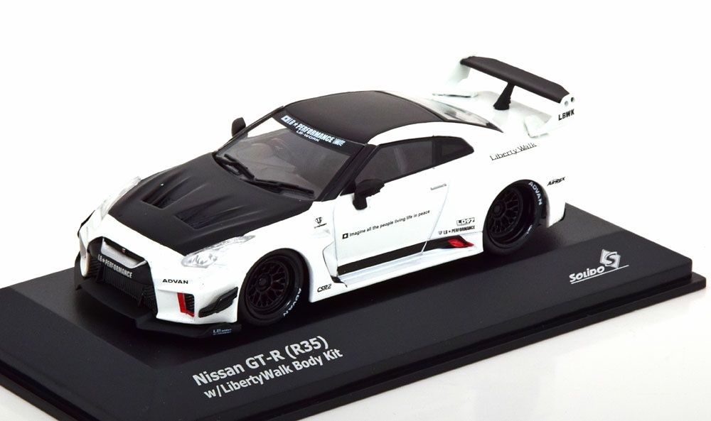 NISSAN GT-R R35 LIBERTY WALK 1:43 SOLIDO (Neu und originalverpackt