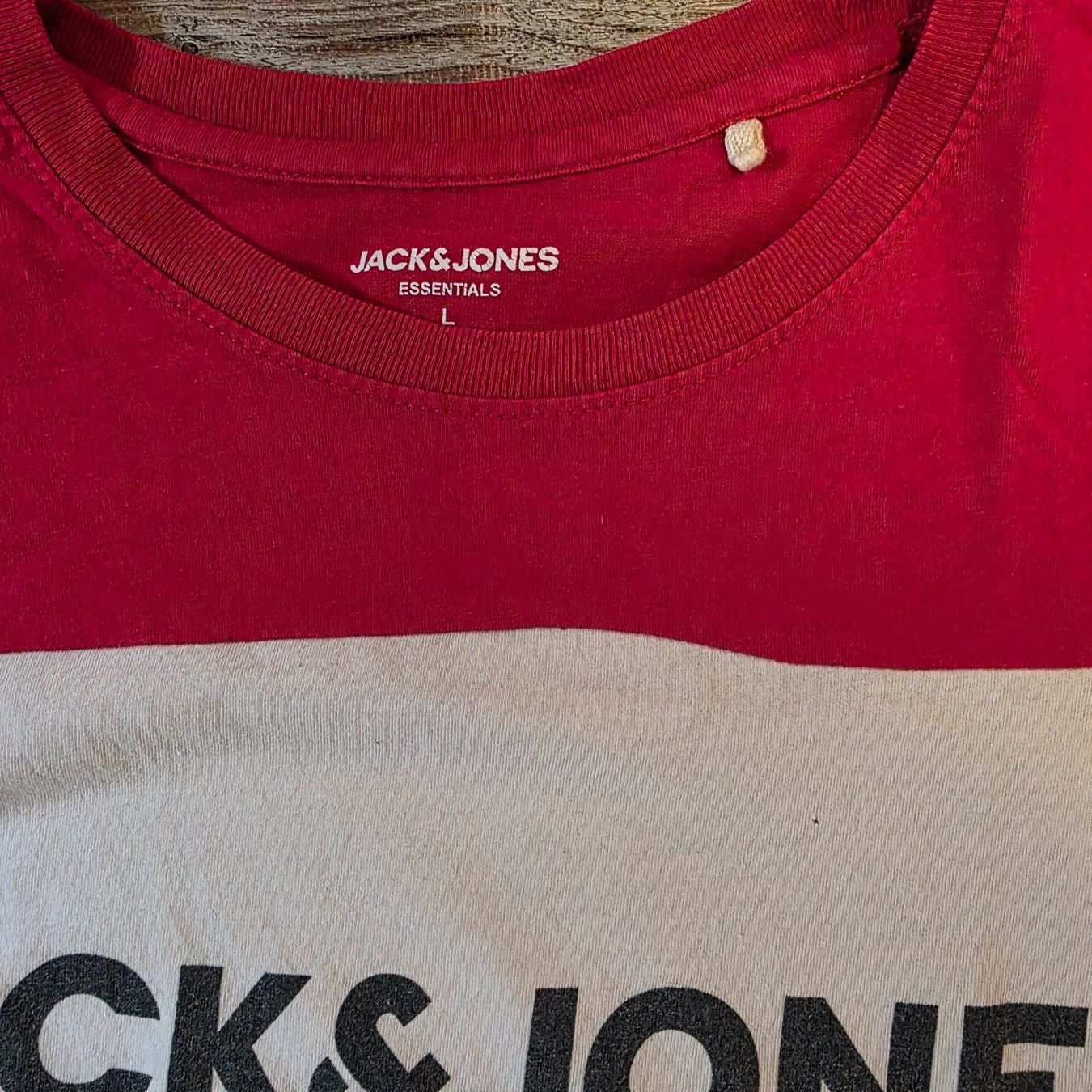 Jack & Jones T-shirts: T-shirt – D'occasion à Porrentruy par Nos_petites_affaires 1