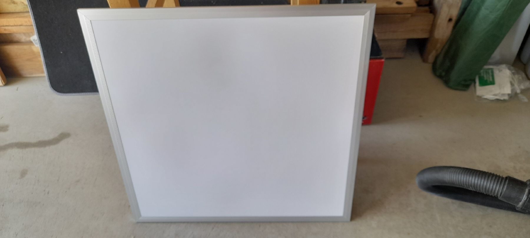 Lampes: LED Leuchte – Neuf (Voir description) à Walzenhausen par and_55gb