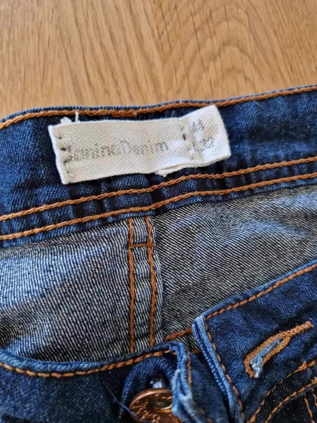 Jeans: Jeans Hose Gr 44 – Usato da Kulmerau venduto da Doene7 1