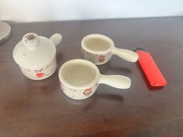 Toys - small fondue set for dolls