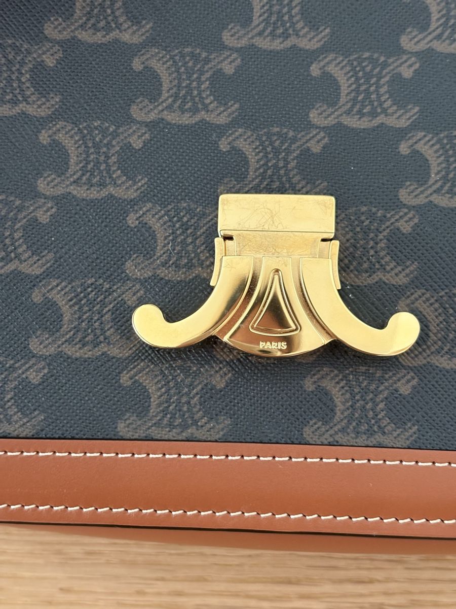 Celine Taschen für Damen: Celine Triomphe bag NEW – Neu (gemäss Beschreibung) aus St. Gallen von ott_f827 1