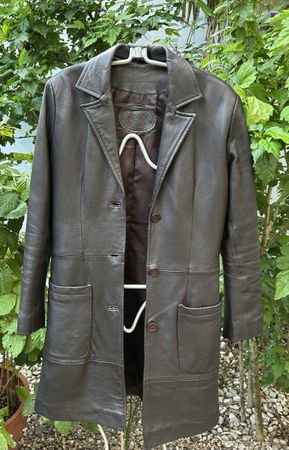 Superbe manteau vintage en cuir veritable, taille M!