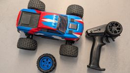 Arrma Granite GROM blau 4x4 RTR, 1.18, Ersatzteile und Räder