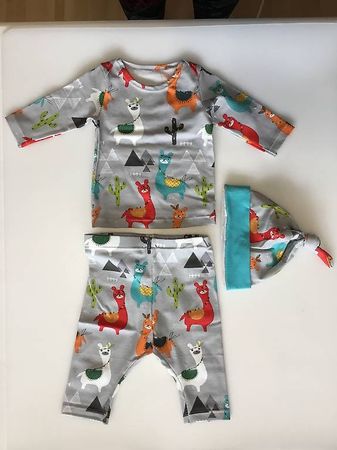 Baby Kombination, Hose, Tshirt, Mütze Neu!