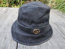 Gucci Hut