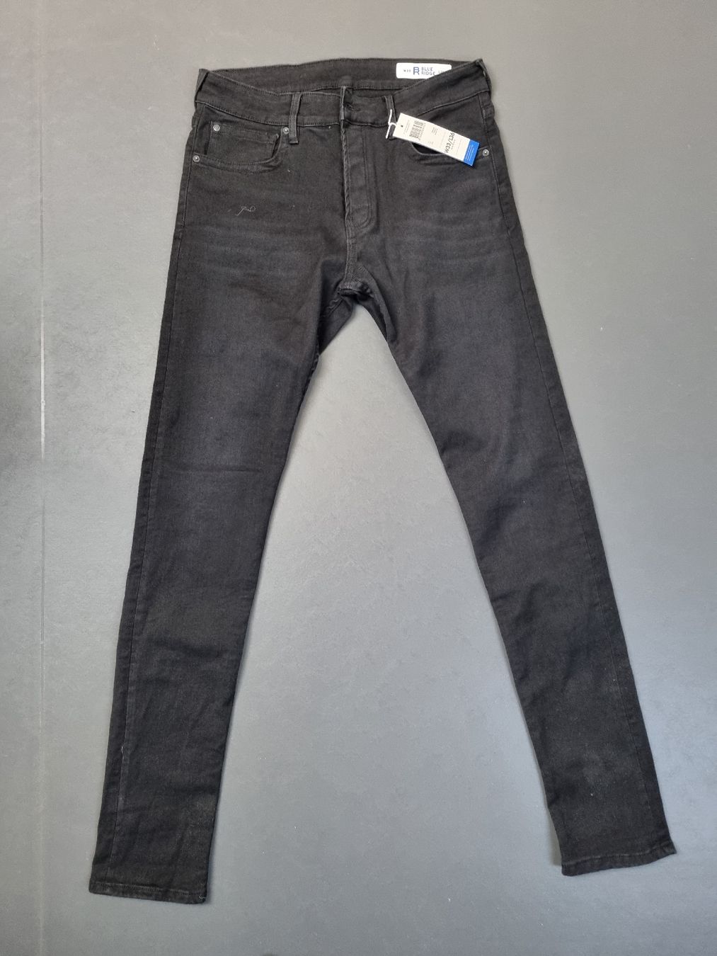 We Jeans: Jeans schwarz slim fit – Neu und originalverpackt aus Winterthur von Aluns 1