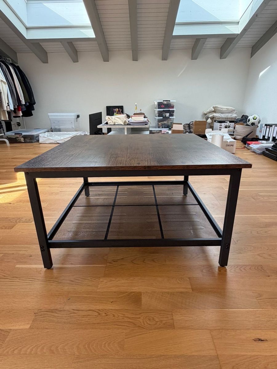 Tische: Rustikaler Couchtisch, Holzoptik, Top Zustand! – Neu (gemäss Beschreibung) aus Staad SG von nic_y5q5 2