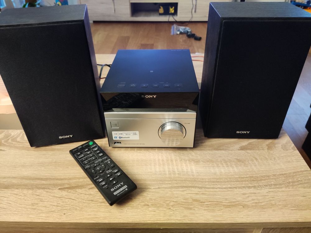 Stereoanlage Home Audio System Sony CMTSBT20B, wie neu Kaufen auf