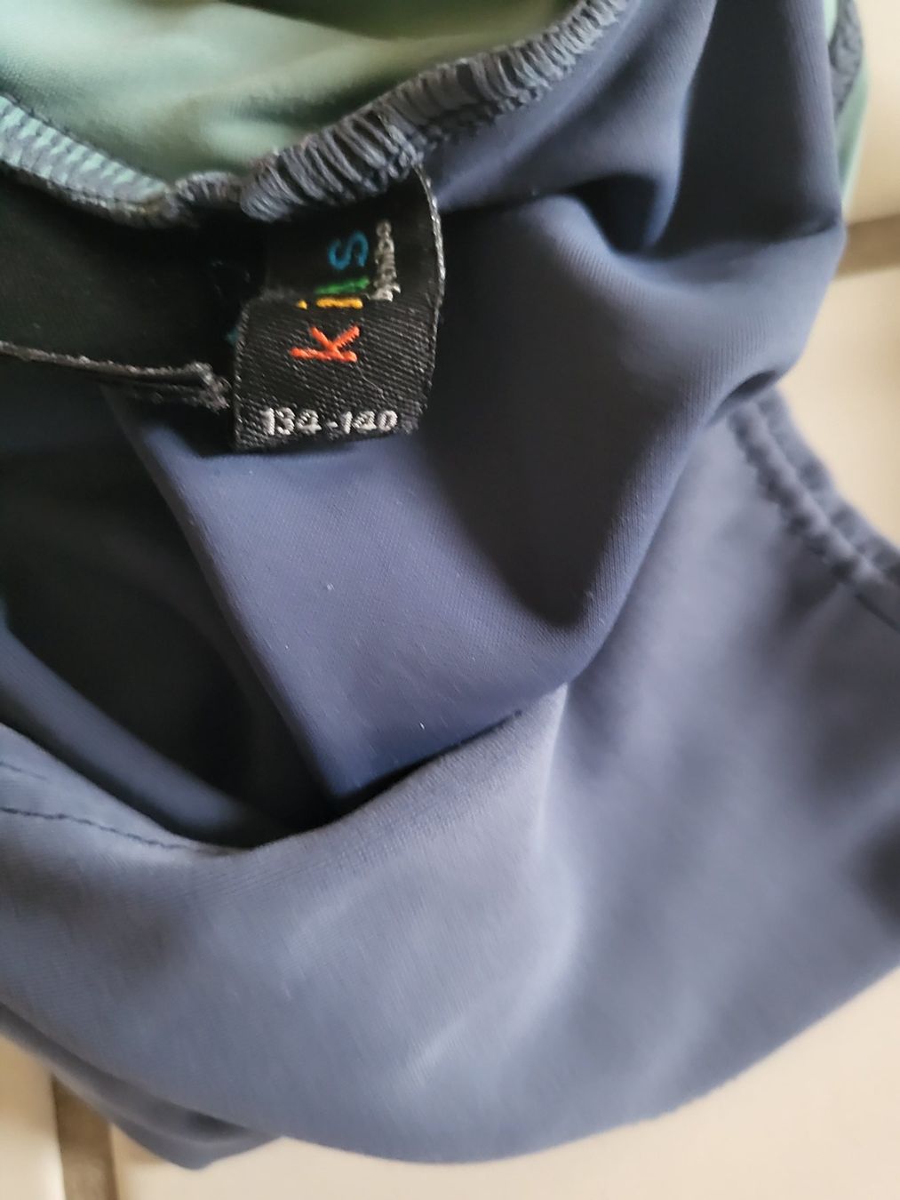 Maillots de bain: Badeanzug von Tchibo  Gr.134-140 – D'occasion à ALTENDORF par da23 1