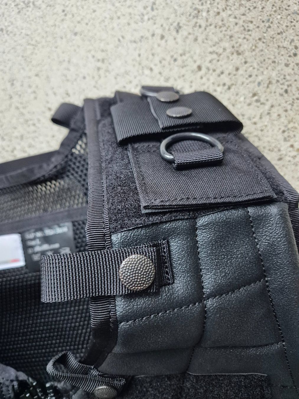 Schweizer Armee Uniformi: ** Original Einsatzweste 04 MP Grenadier,Hundeführer ** – Nuovo e nell'imballaggio originale da Riedholz venduto da fr_sIruP 2