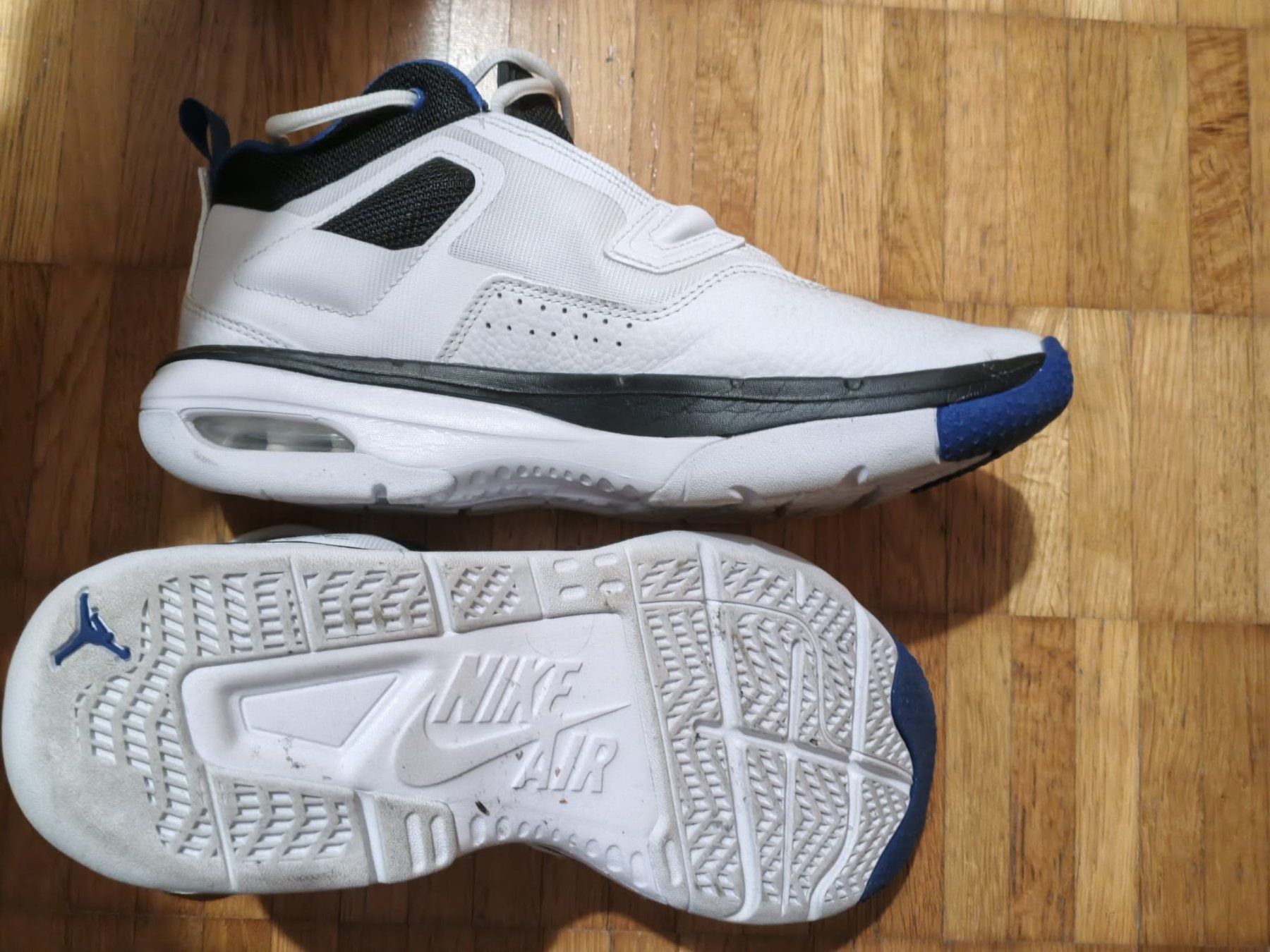 Nike Chaussures hommes: Nike Air Jordan Stay Loyal 3 – Neuf (Voir description) à Bellinzona par kam_2jxz