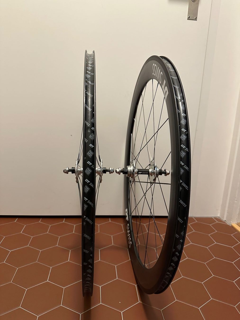 Pezzi di ricambio: DT Swiss TRC Laufradsatz – Usato da Zürich venduto da lor_bz2q 7