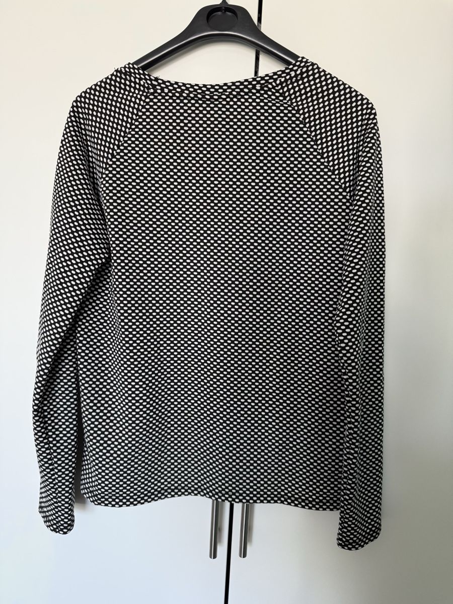 Weekday Maglioni & Felpe: MTWTFSS WEEKDAY Pullover, Gr. M, schwarz-weiss – Nuovo (secondo la descrizione) da Olten venduto da smashbox 1