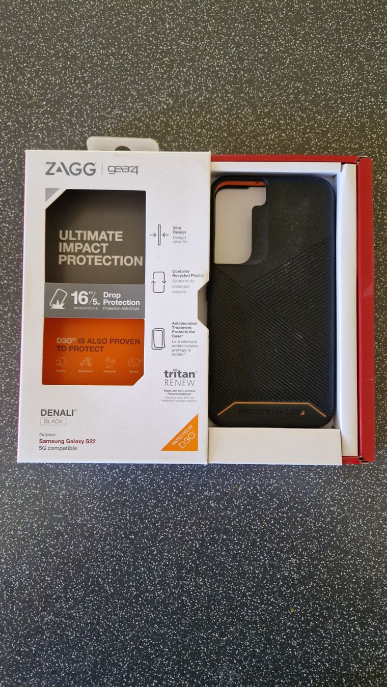 Samsung Cover & Protezioni schermo: Samsung S22 Handyhülle neu – Usato da Degersheim venduto da Biker034 1