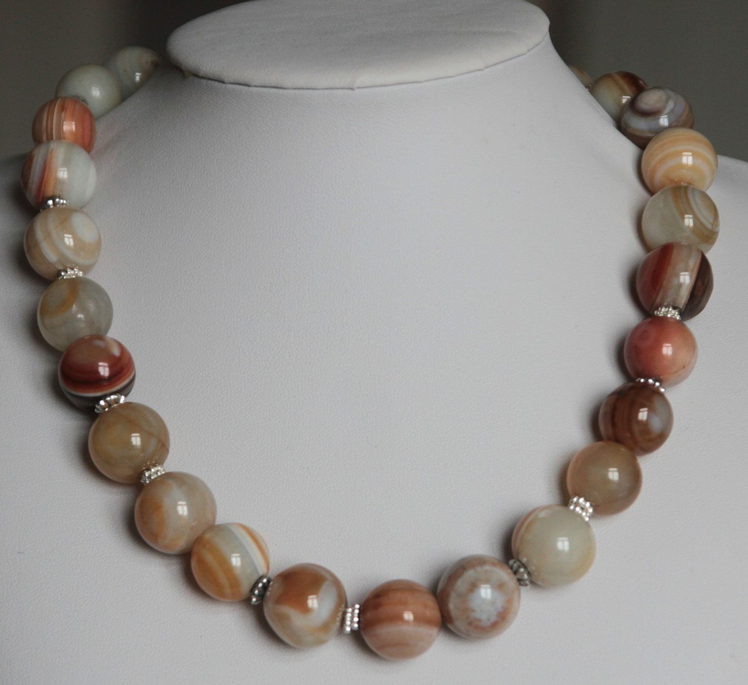 Catenine: Mega Botswana Achat Kette Achatkette Edelstein Schmuck – Usato da Matten b. Interl venduto da EdelsteineInterlaken