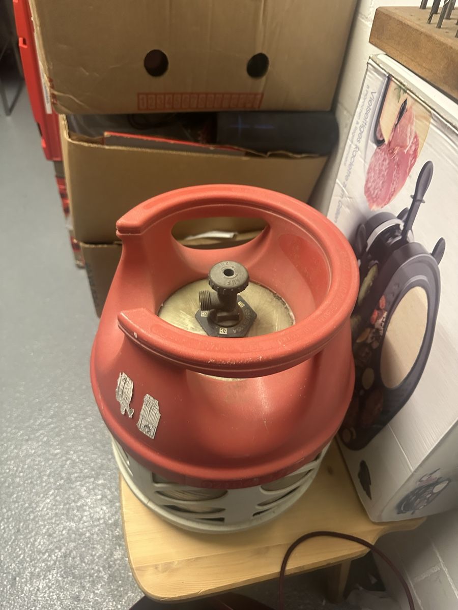 Campingaz Apparecchiature e tecnologia a gas: Gas flasche  spezial – Usato da Nürensdorf venduto da maqopaqo 4