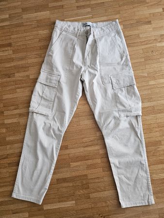 Zara Cargo Hose, beige, Gr. 38