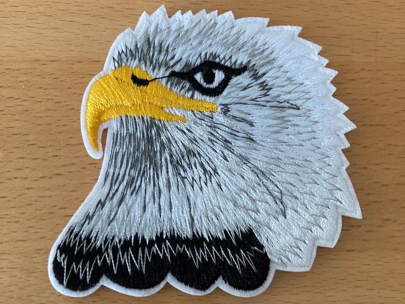 Toppe: Adler Weiss Patch Sticker Aufnäher 306 – Nuovo (secondo la descrizione) da Horn venduto da abutre72