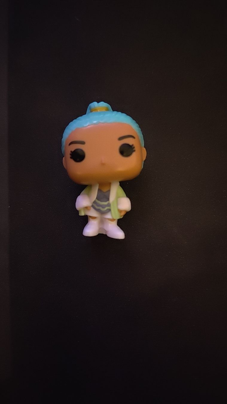 Spielzeuge: Kinder joy one Piece Vivi – Neu (gemäss Beschreibung) aus Lumino von Gianco