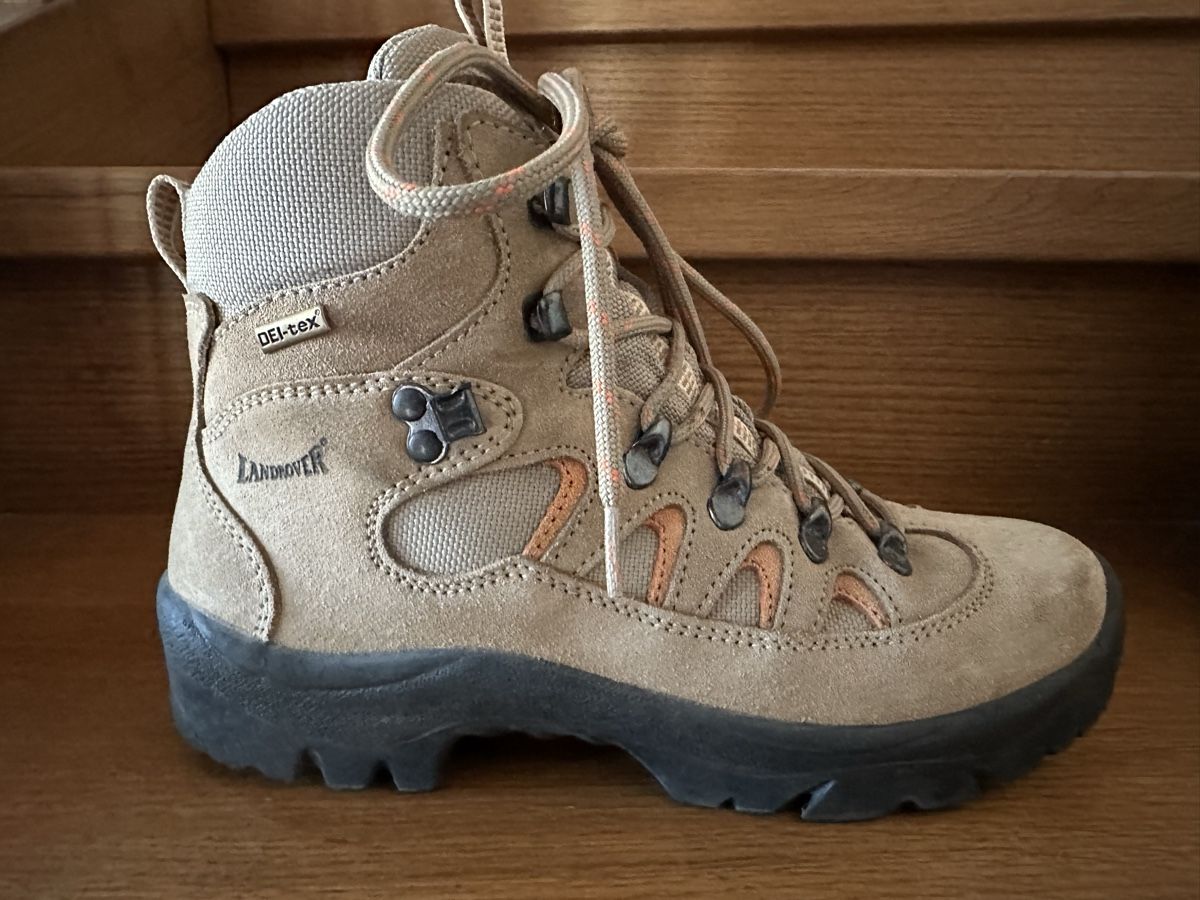 Landrover Scarpe da donna: Wanderstiefel Landrover, Gr. 38, Damen – Usato da Leuk-Stadt venduto da 2thcircle