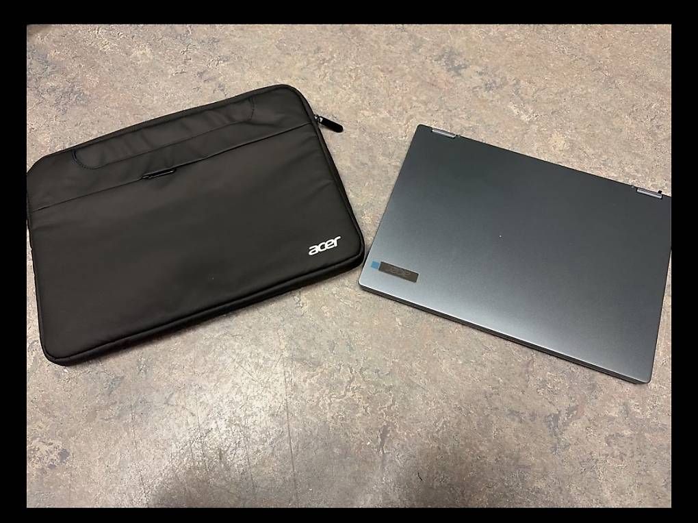 Portables: Acer Convertible Neu – Neuf avec emballage d'origine à Uznach par pegasus101