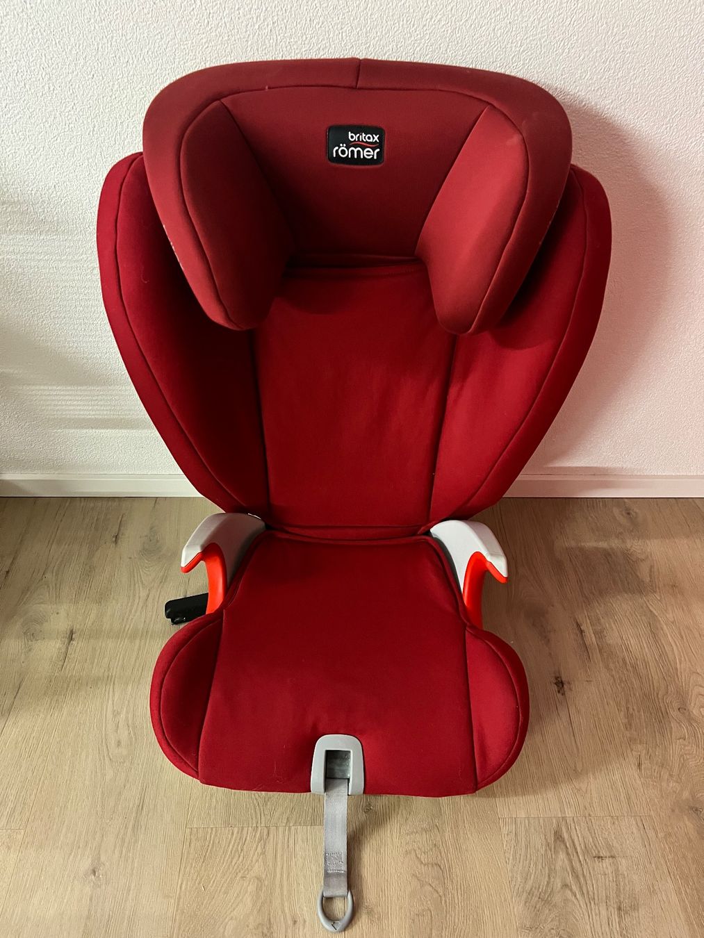 Britax Römer Seggiolini per auto: Kindersitz Britax Römer mit Isofix aus erster Hand – Usato da Halten venduto da enilin 1