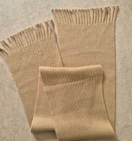 SCHAL NUDE BEIGE CASHMERE KASCHMIR MIT FRANSELN TOP ZU MÜTZE