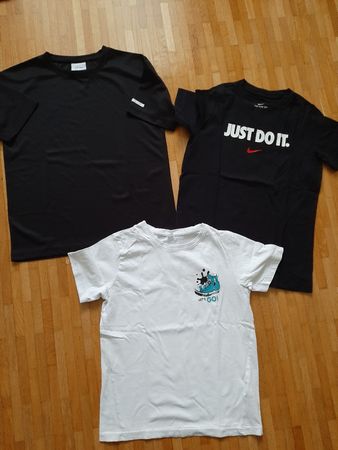 Lot de t-shirts garçon taille 140