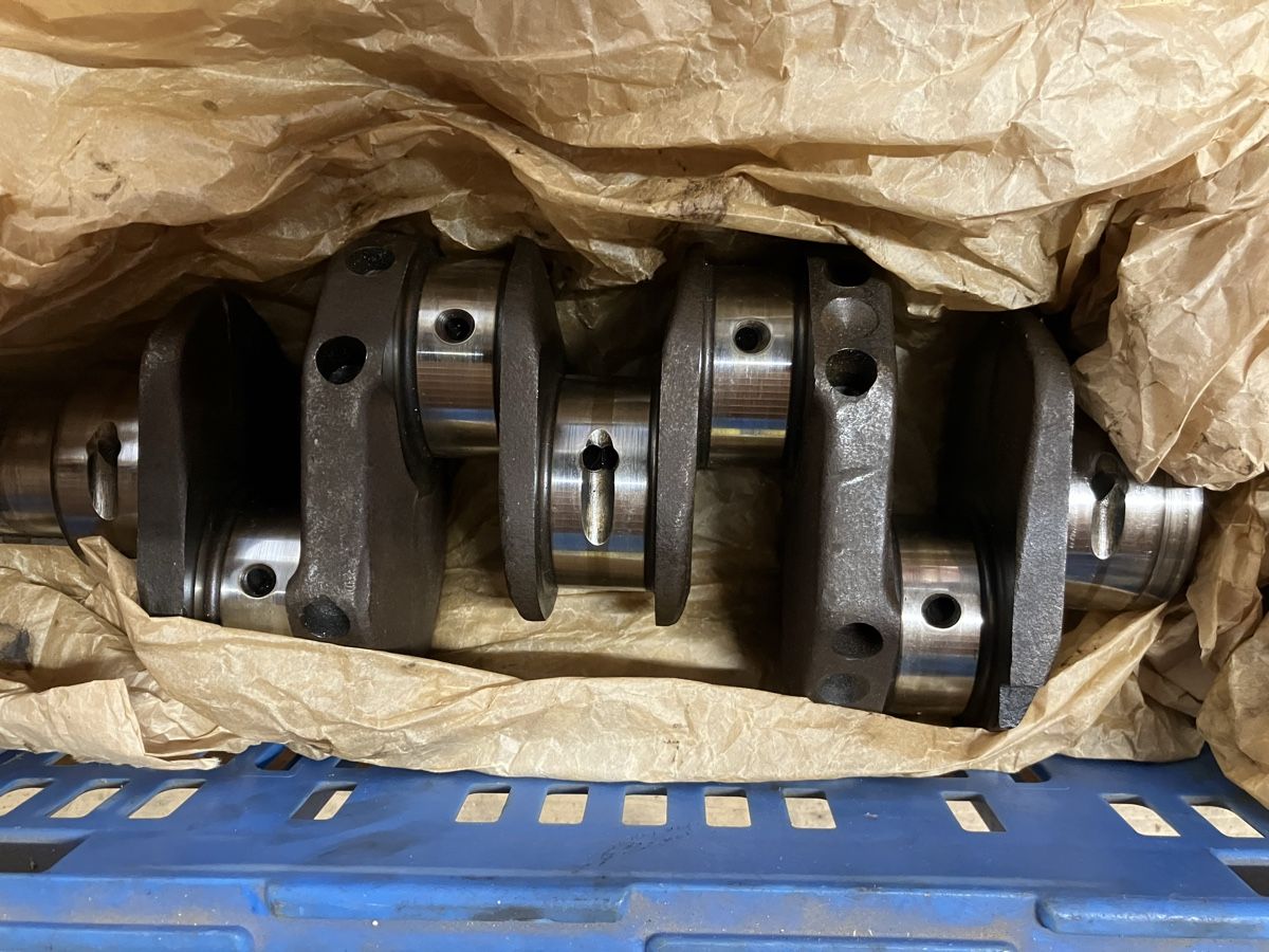 Tutti pezzi di ricambio auto: VW T2 Bus Motor Typ4 – Usato da Willisau venduto da livefast 2