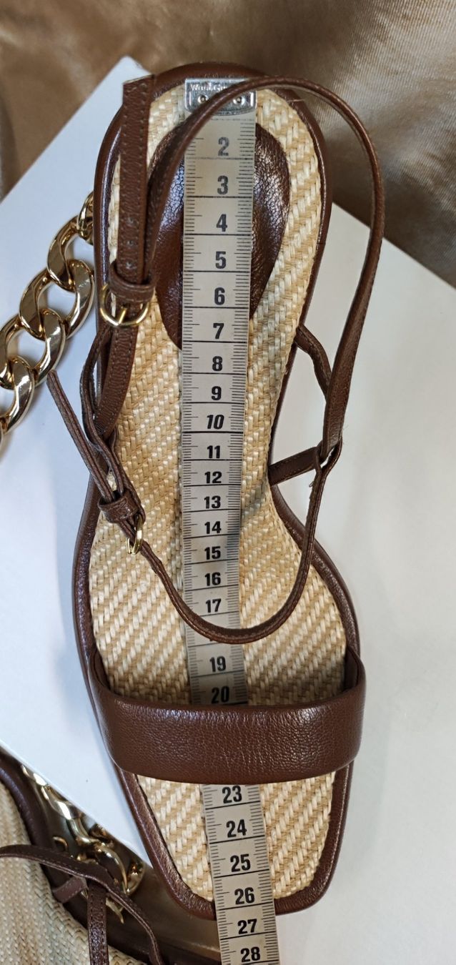 Max Mara Chaussures femmes: Max Mara 39 (40) Sandalen, echte Leder – Neuf (Voir description) à Rüfenach AG par Nanisa777 2