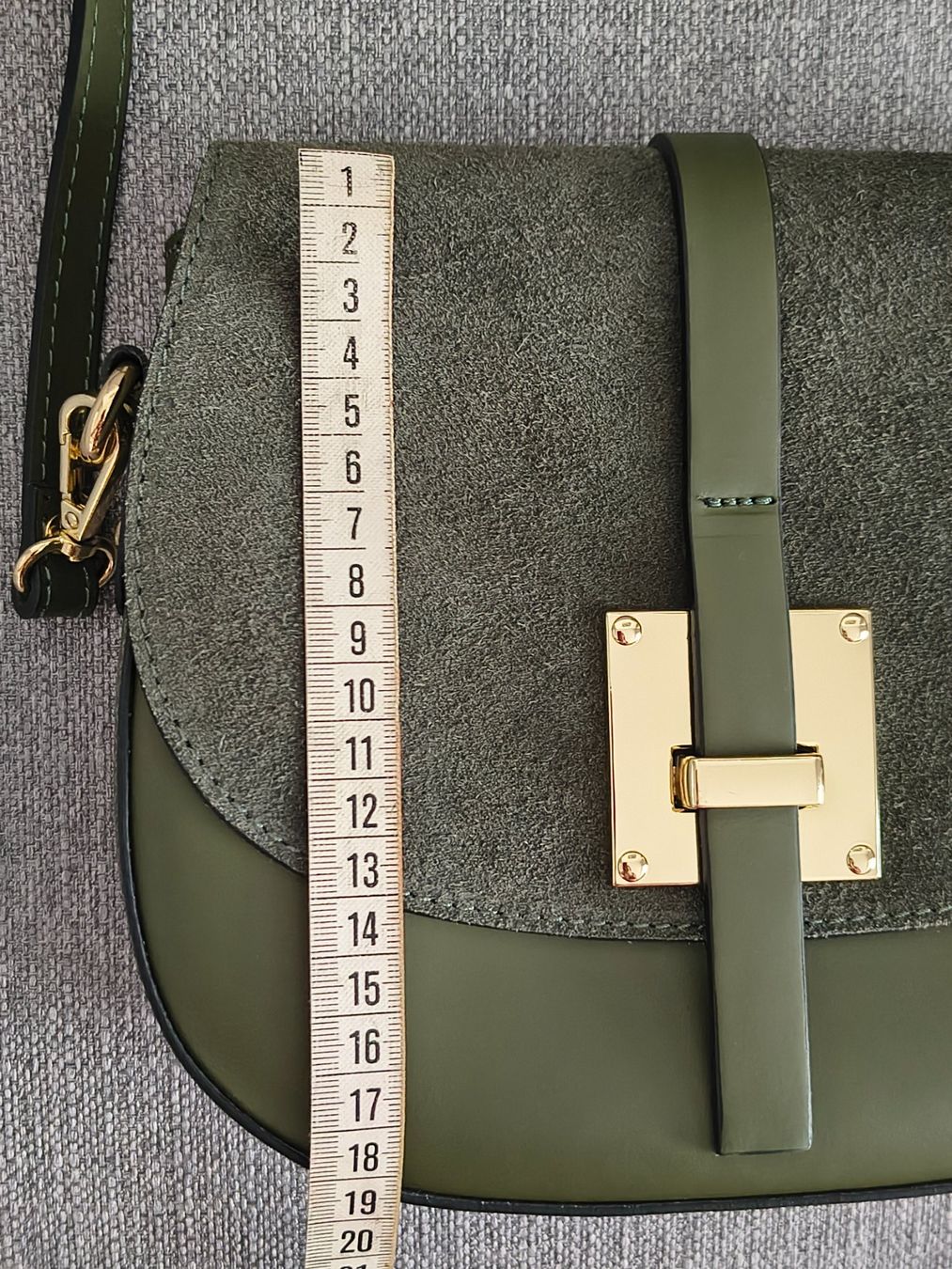 Borse da donna: Olive Handtasche, neuwertig, Echt Leder – Nuovo (secondo la descrizione) da Greifensee venduto da Beautyisforever 4