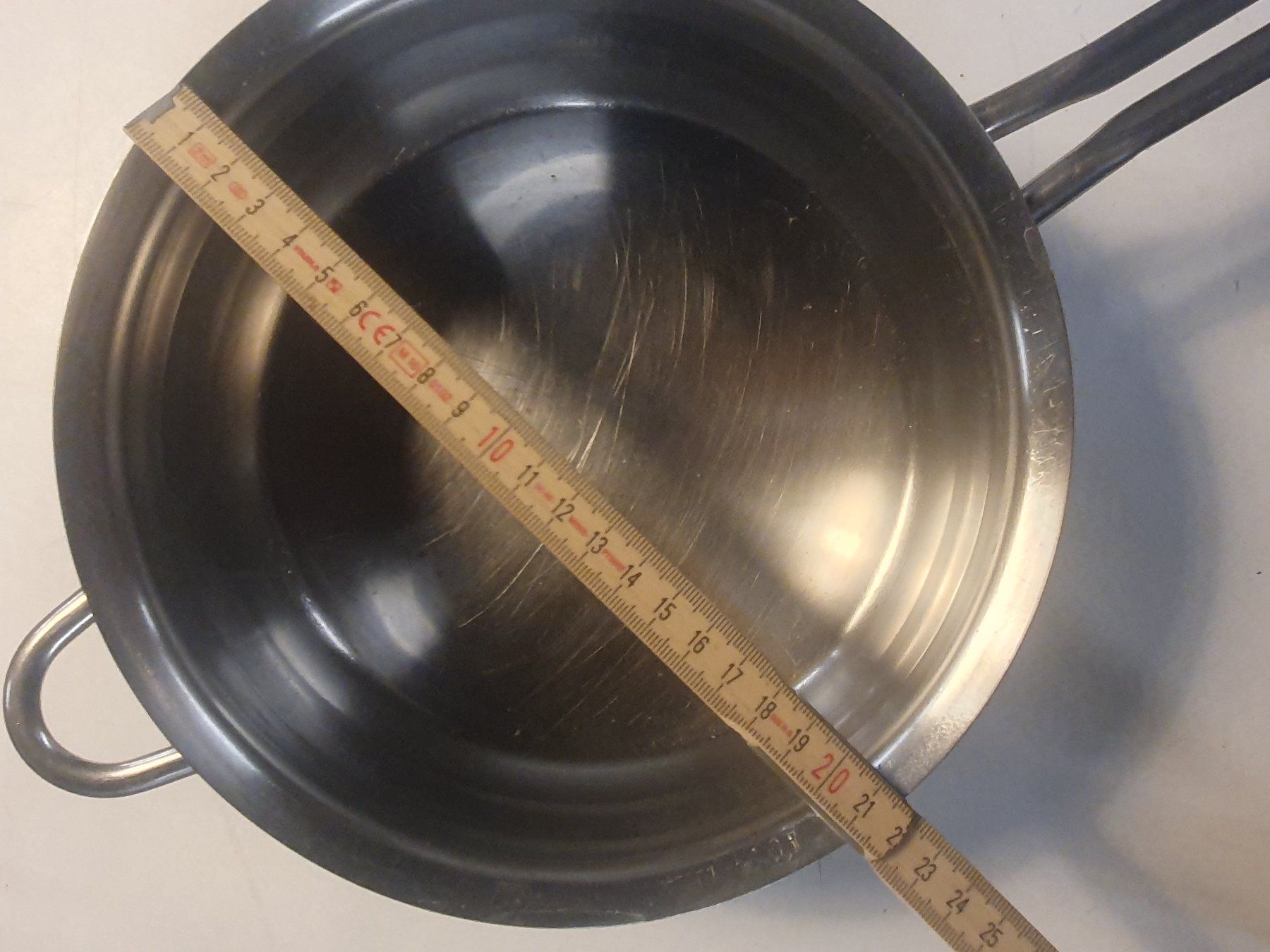 Padelle: Kochpfanne 2 Griffig 21 cm mit Glasdeckel – Usato da Zürich venduto da loosebone 6