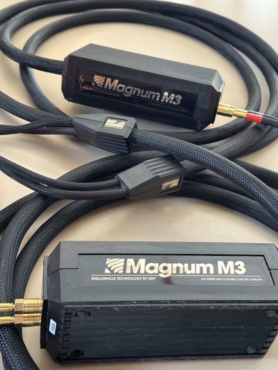 Cavi: MIT Magnum M3 Lautsprecherkabel – Usato da Le Châble VS venduto da Loafermattaeus 2