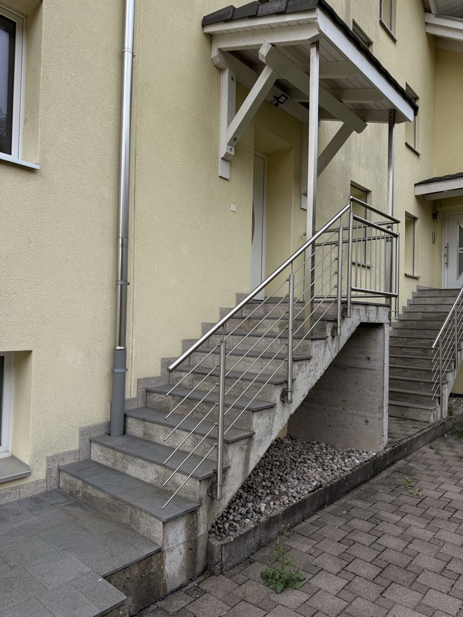 Ringhiere: Treppengeländer Chromstahl total ca 45 Meter – Usato da Oberbuchsiten venduto da DoppioEspresso 3
