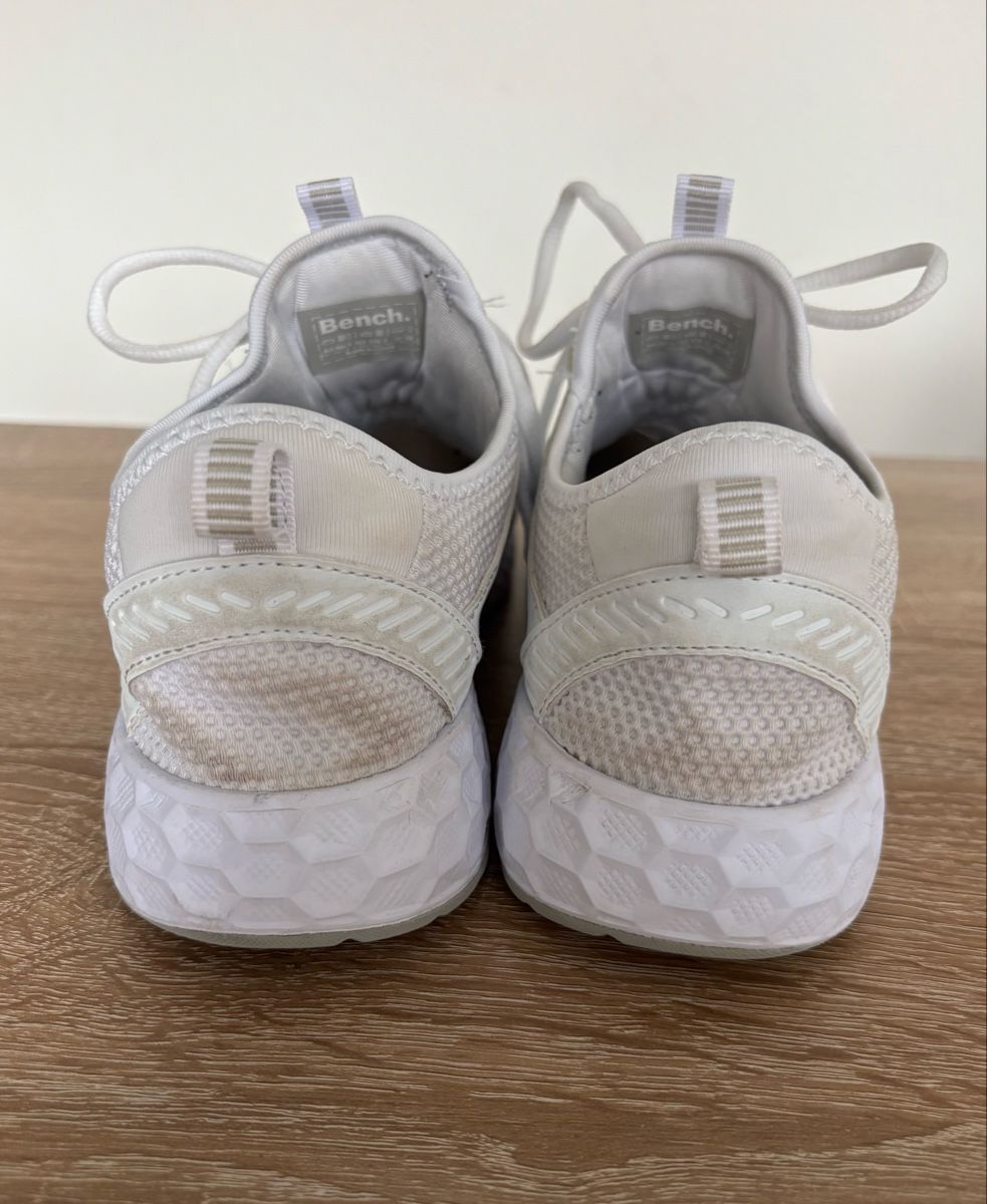 Bench Scarpe per ragazze: Turnschuhe Bench Gr 38 – Usato da Ebikon venduto da Regipe 1