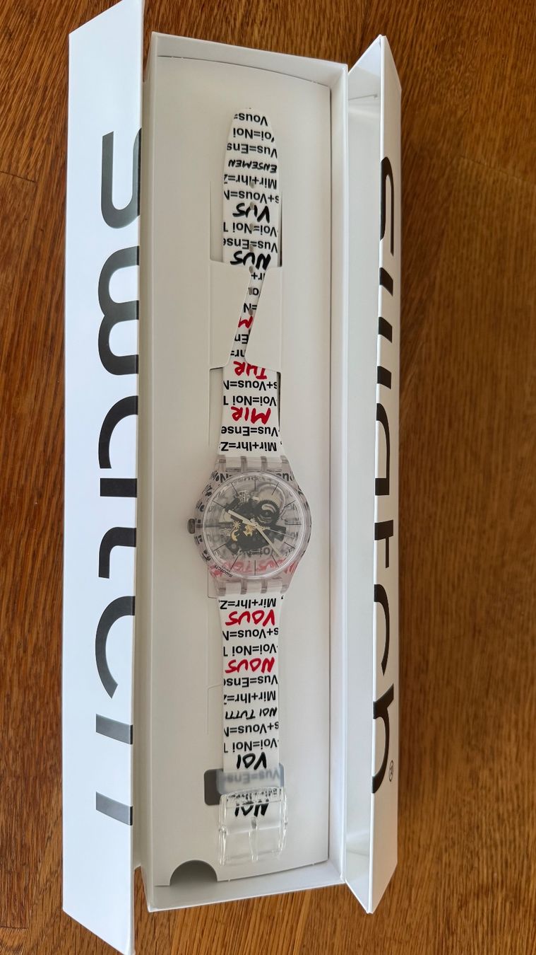 Swatch Bracelets: Swatch Aktionärsuhr 2026 – Neuf avec emballage d'origine à Emmenbrücke par Mister-X- 3