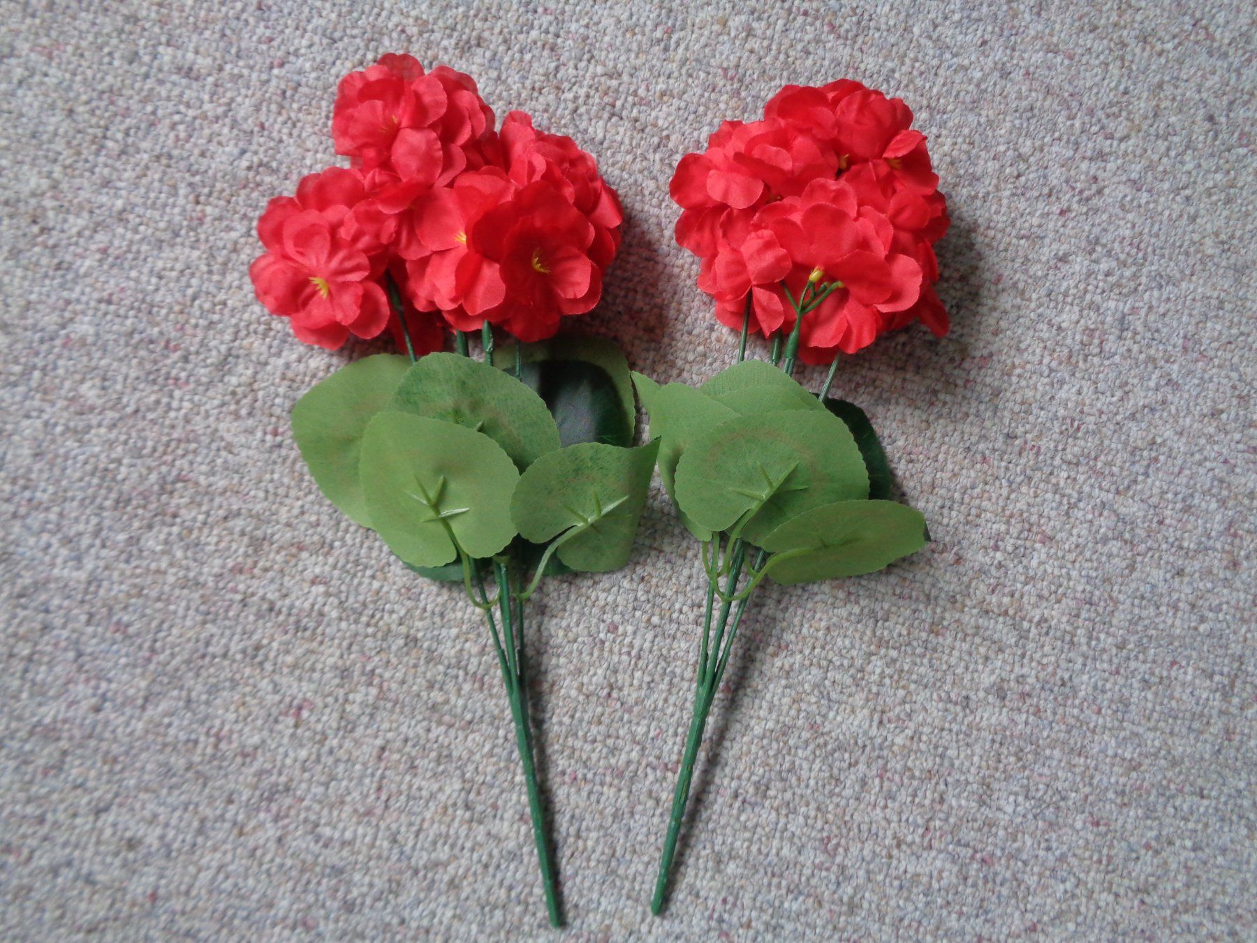 Piante & sementi: Künstl. Geranium stehend (rot 32 cm) – Nuovo e nell'imballaggio originale da Langenbruck venduto da Gumsi 3